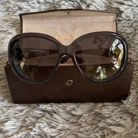 🌸Authentic Gucci Acetate Sunglasses🌸 - Picture 4 of 9